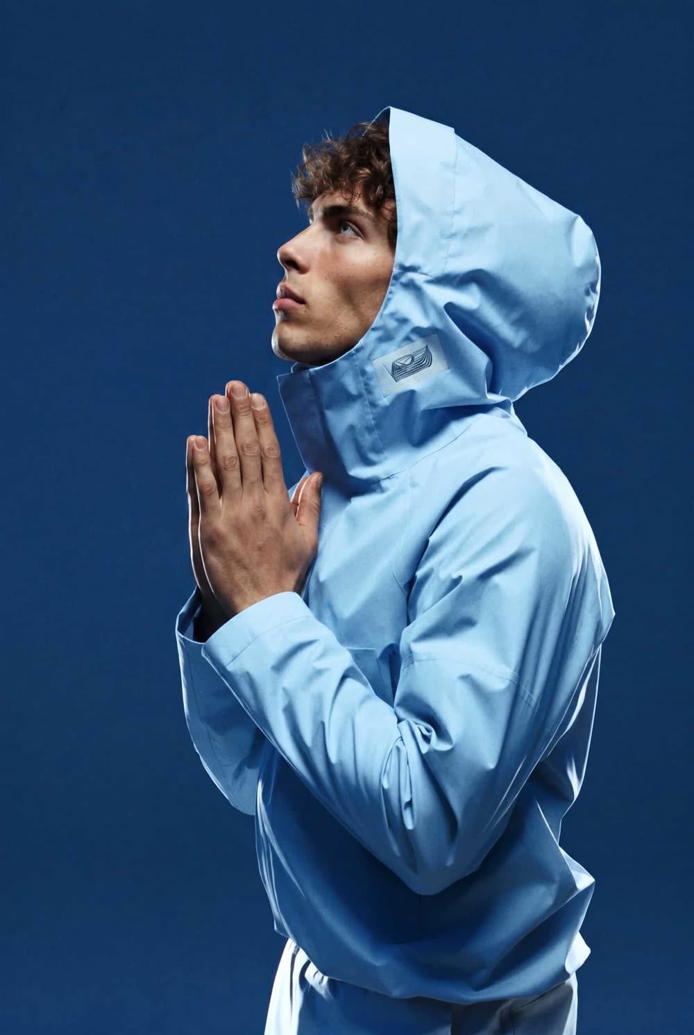 Model creative by Vitonize