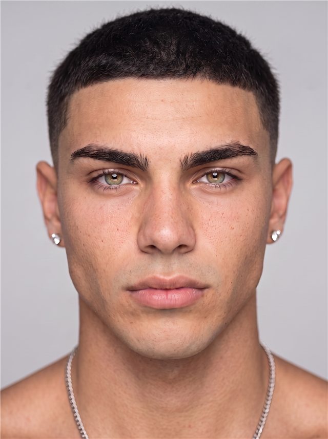 Emre, an AI fashion model from the Vitonize roster